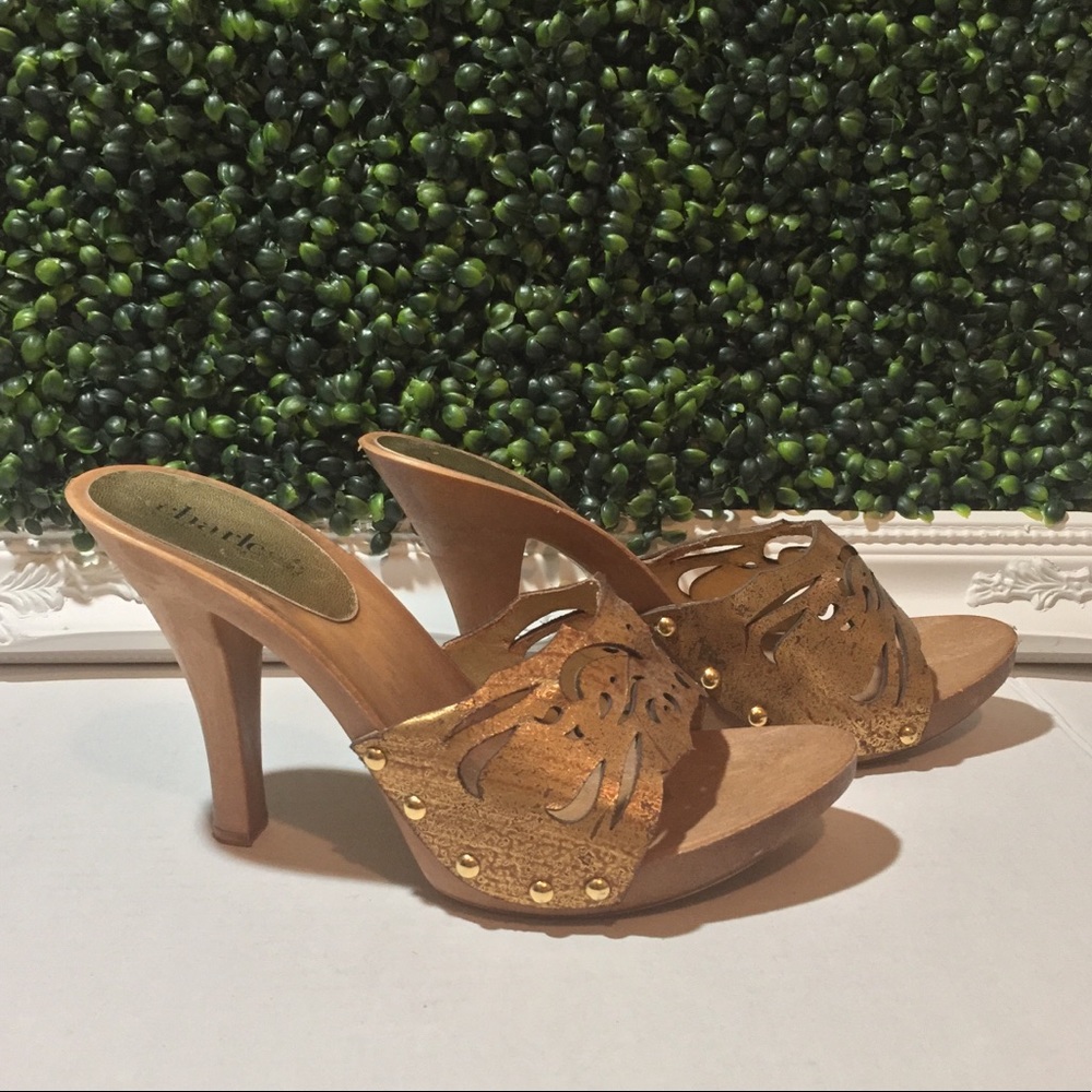 Gold Leather Platform Heel